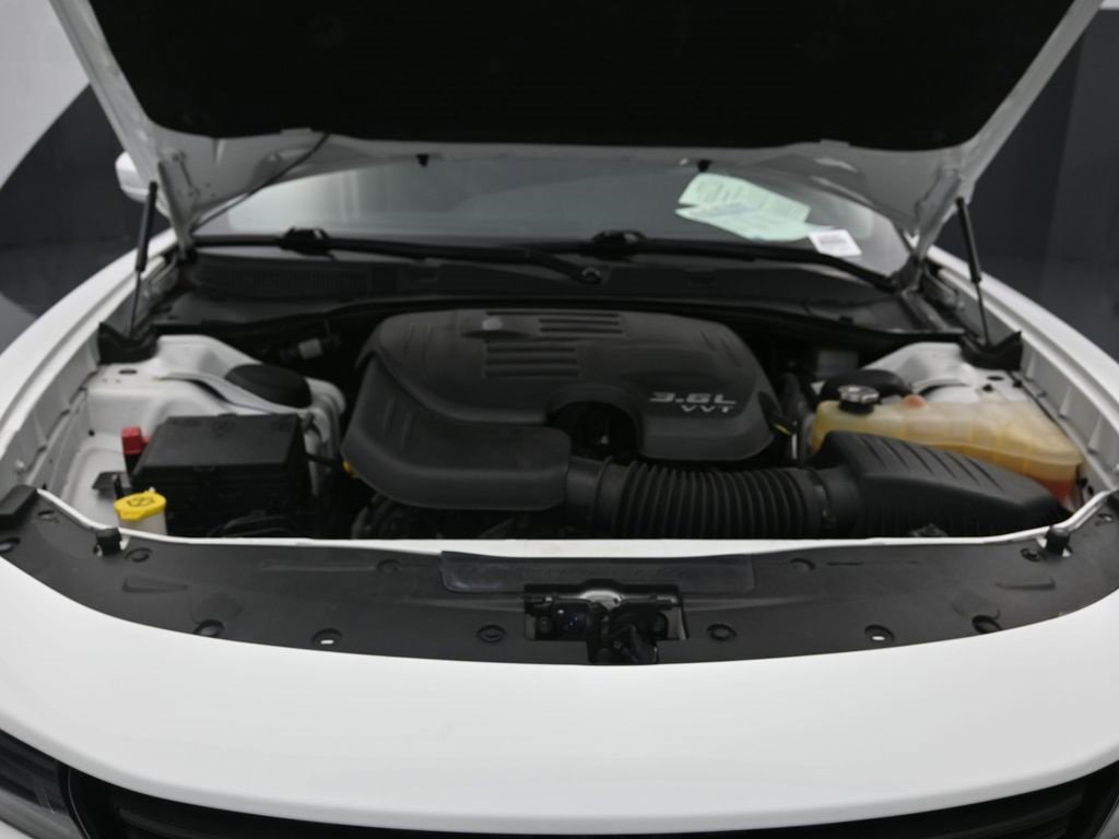 Used 2022 Dodge Charger SXT w/ Leather Interior Group image 27