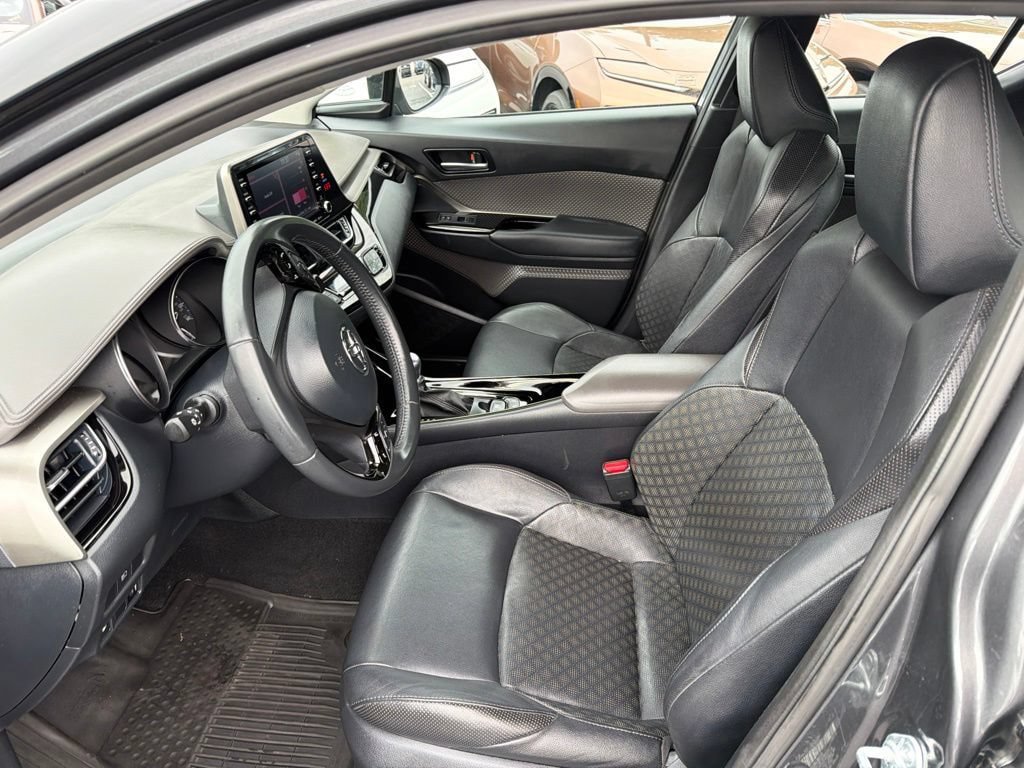 Certified 2021 Toyota C-HR Limited FWD image 21