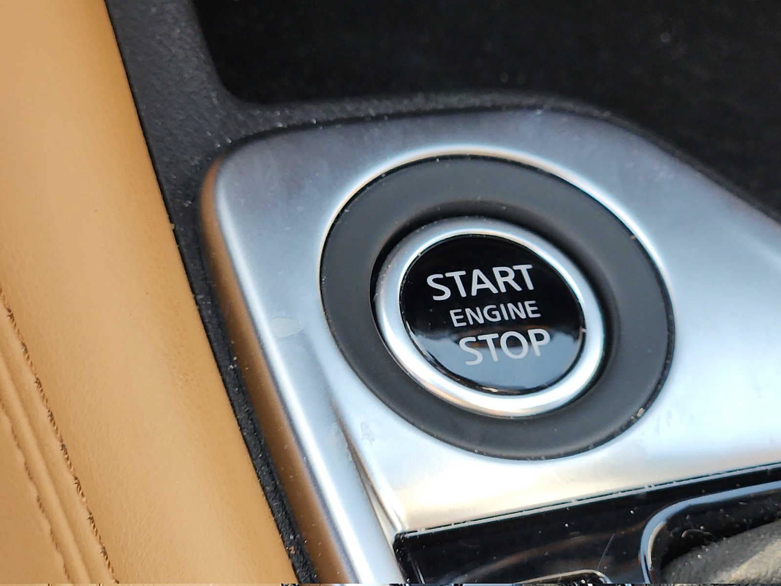 Certified 2025 Nissan Sentra SV w/ SV Premium Package FWD image 23