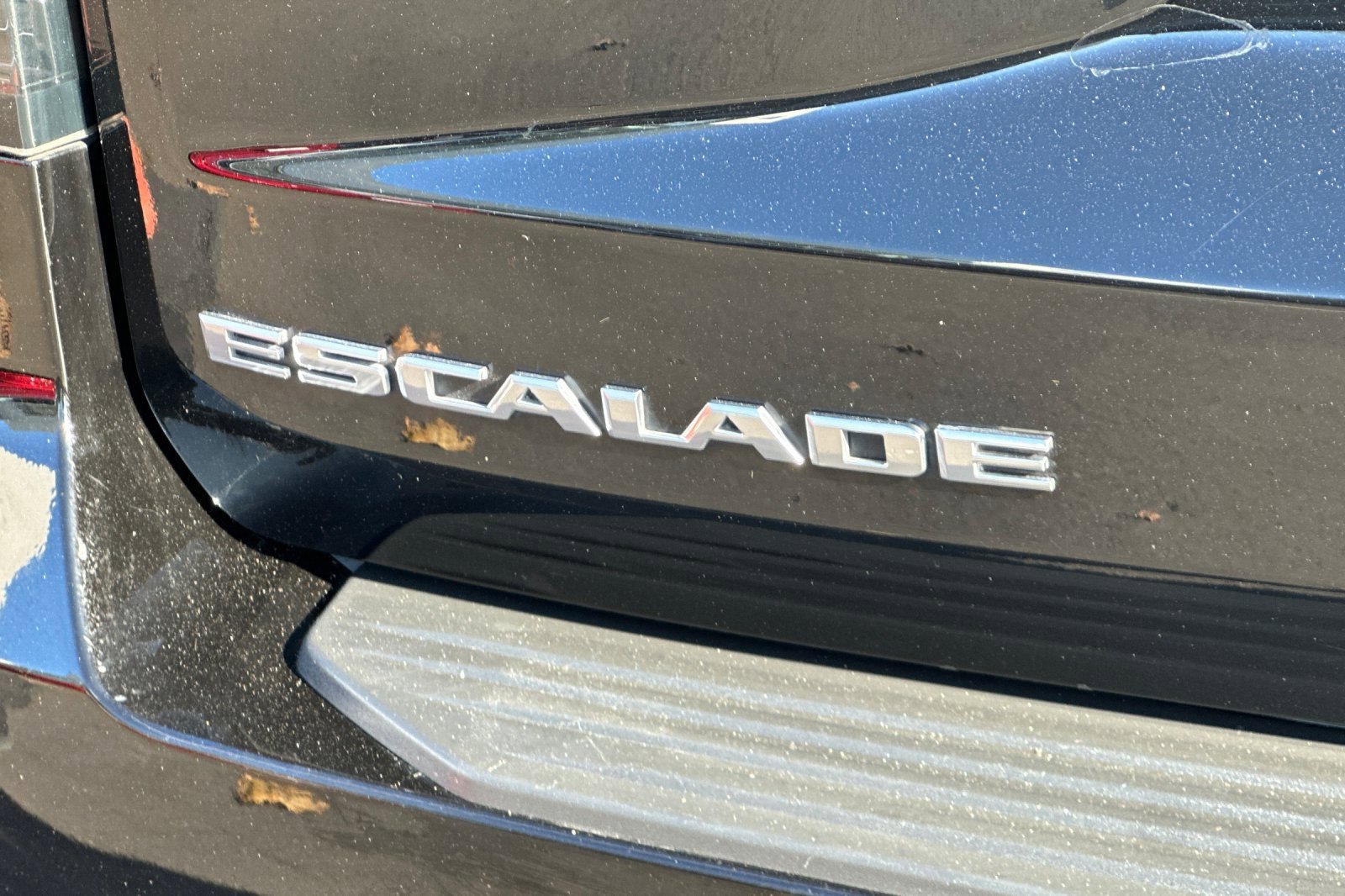 Certified 2024 Cadillac Escalade Premium Luxury image 50