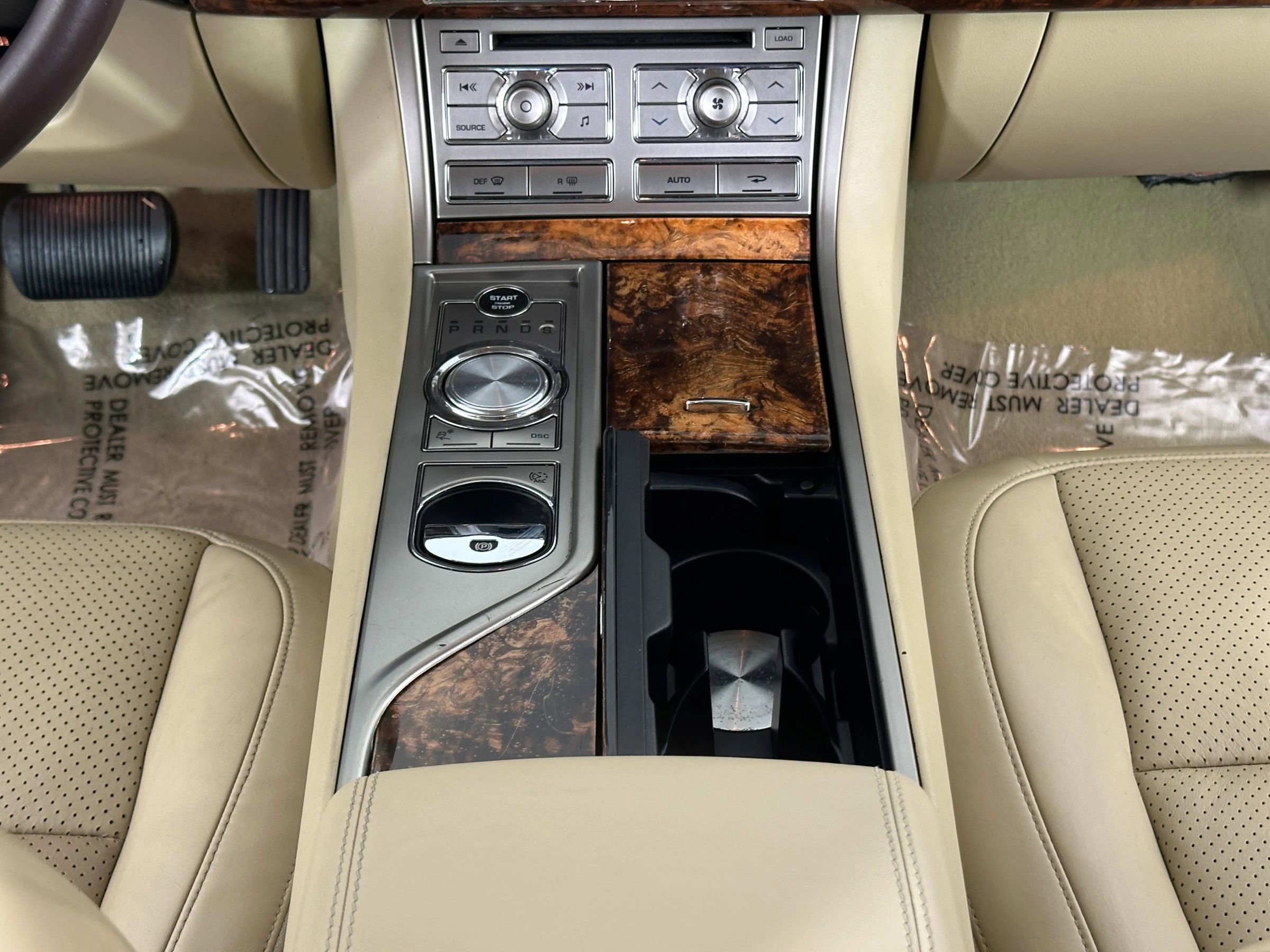 Used 2009 Jaguar XF Premium image 27