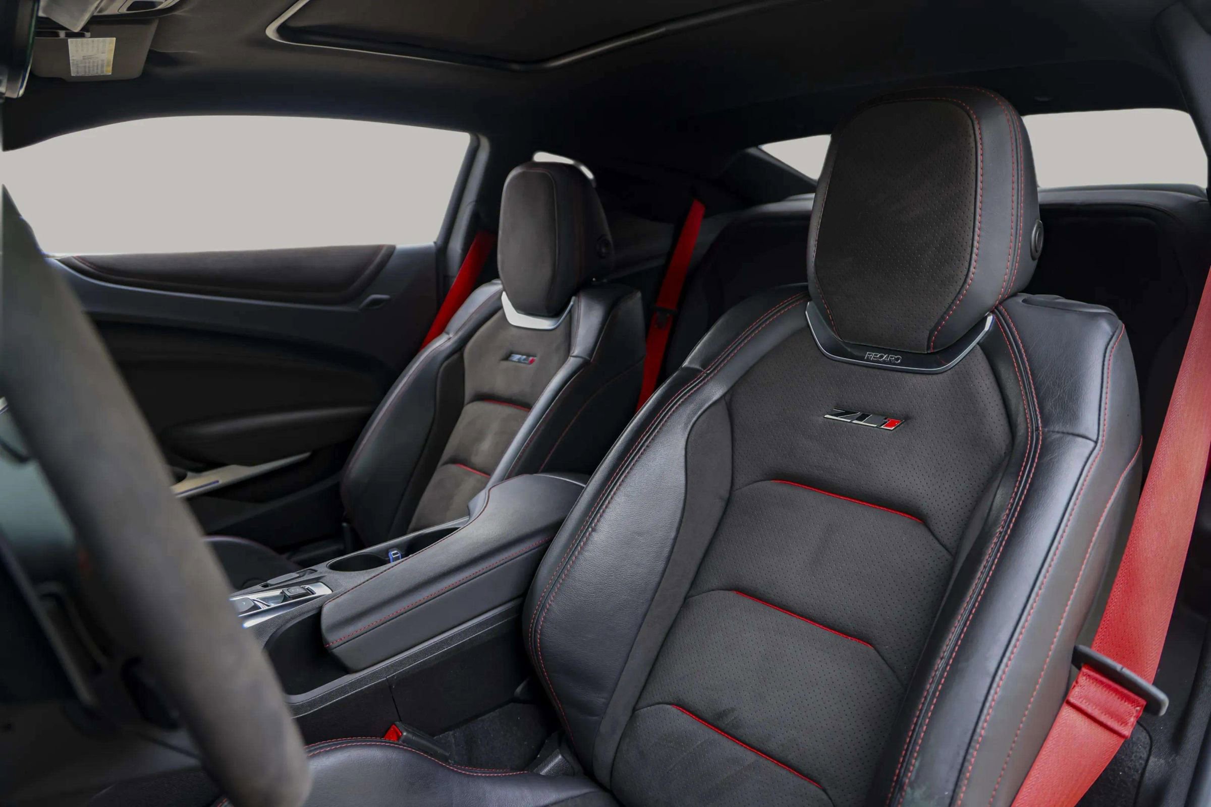 Used 2019 Chevrolet Camaro ZL1 image 19
