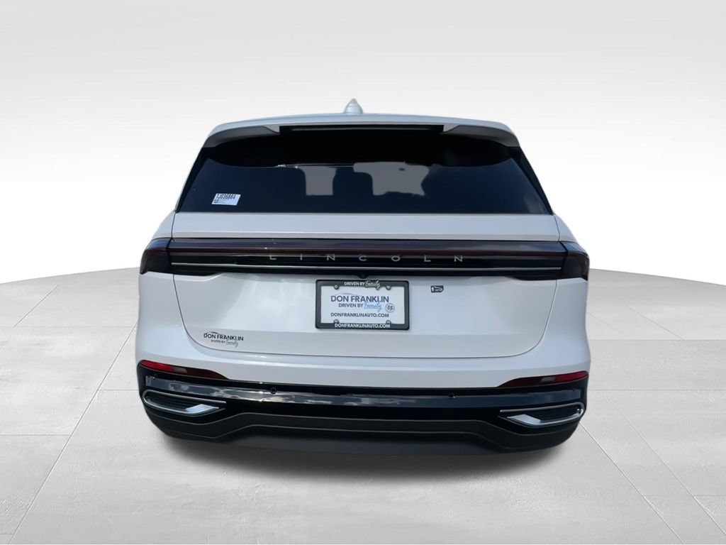 New 2026 Lincoln Nautilus Premier AWD/4WD image 7