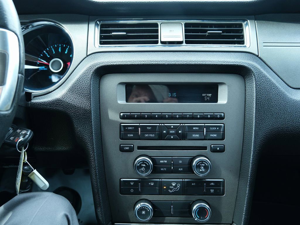 Used 2014 Ford Mustang Coupe image 18