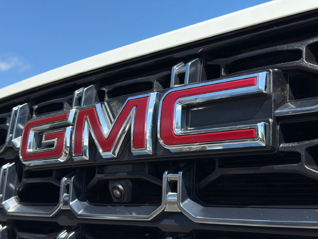 Used 2024 GMC Canyon AT4 w/ AT4 Premium Package AWD/4WD image 15