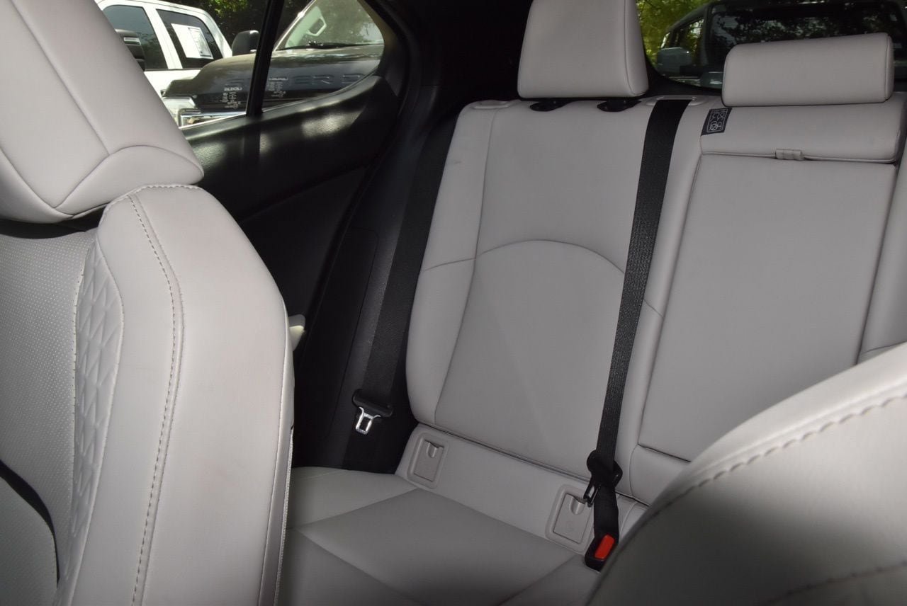 Used 2020 Lexus UX 200 w/ Premium Package FWD image 19