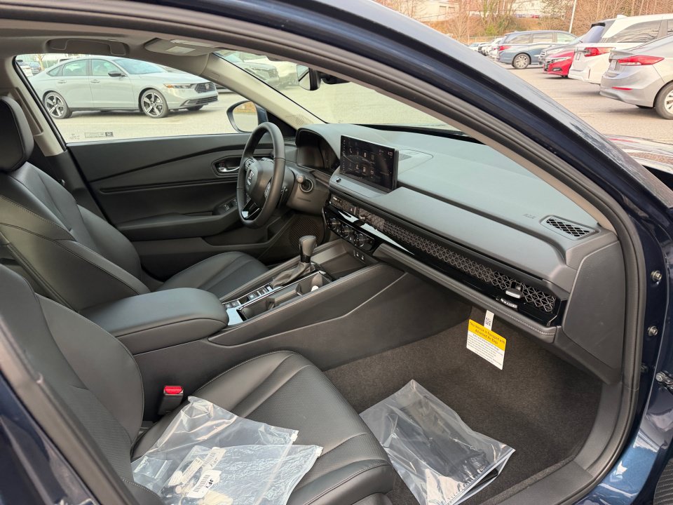 Used 2026 Honda Accord EX-L image 28