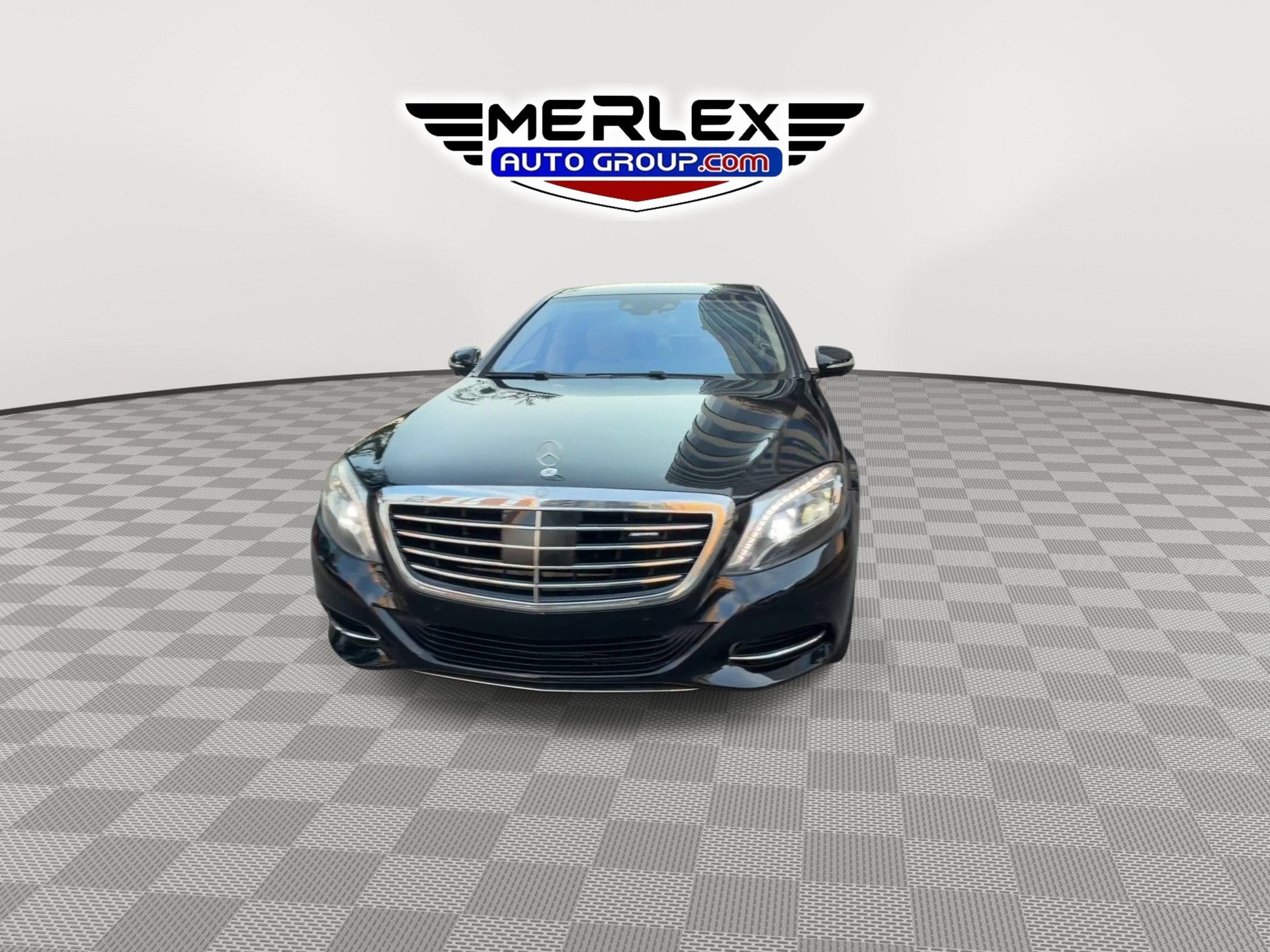 Used 2017 Mercedes-Benz S 550 4MATIC Sedan image 3