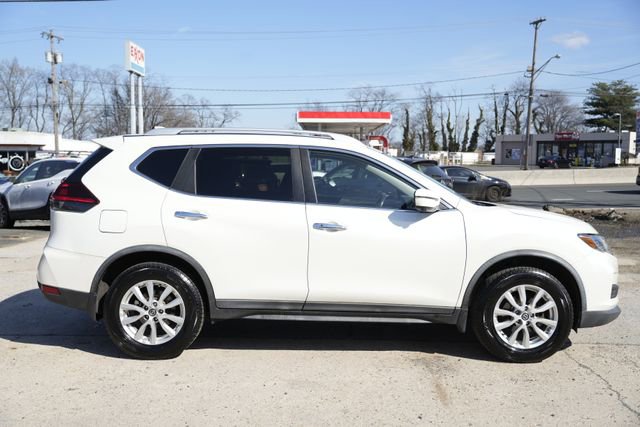 Used 2018 Nissan Rogue SV w/ Premium Package image 7