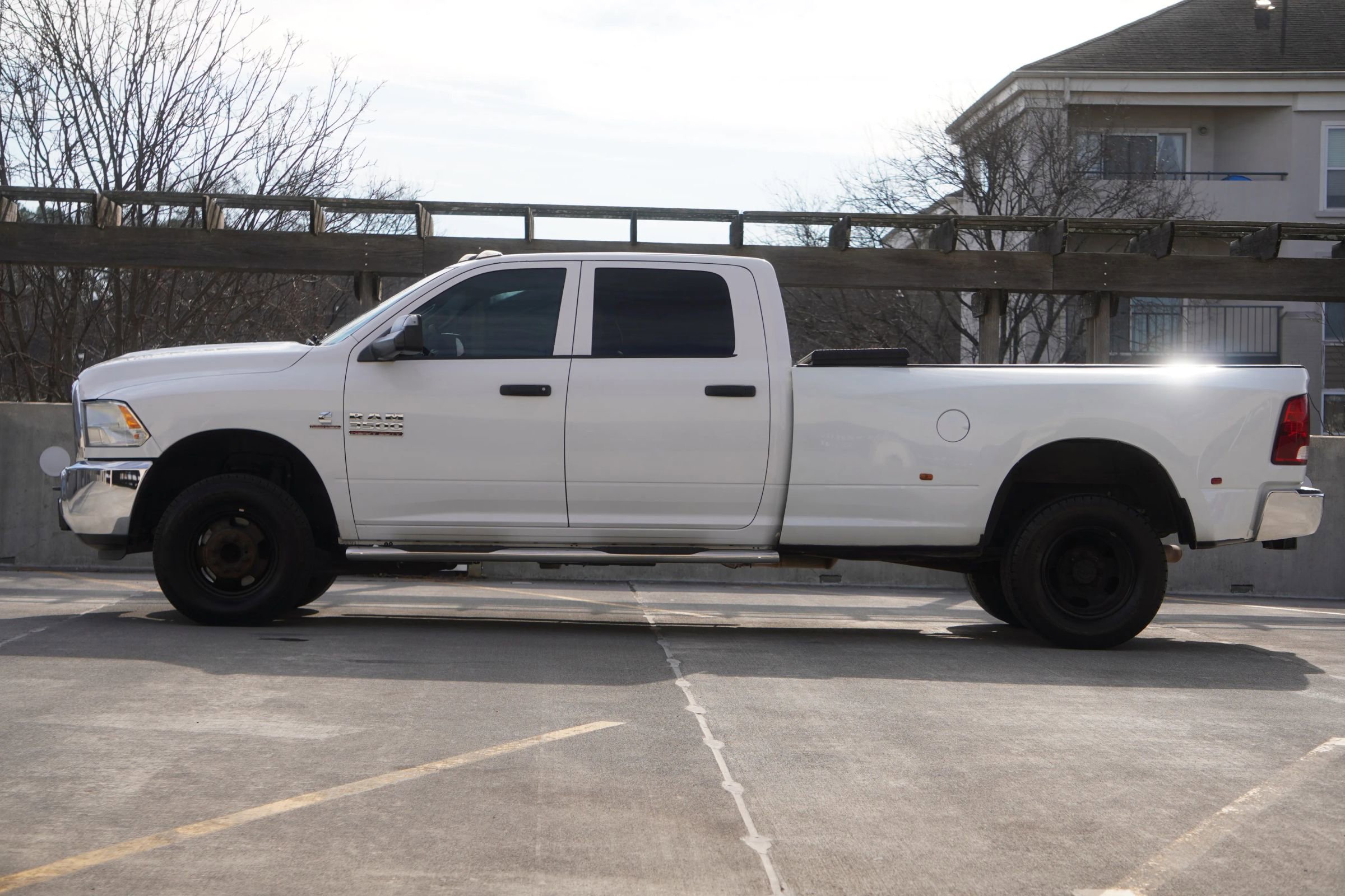Used 2018 RAM 3500 Tradesman w/ Chrome Appearance Group image 9