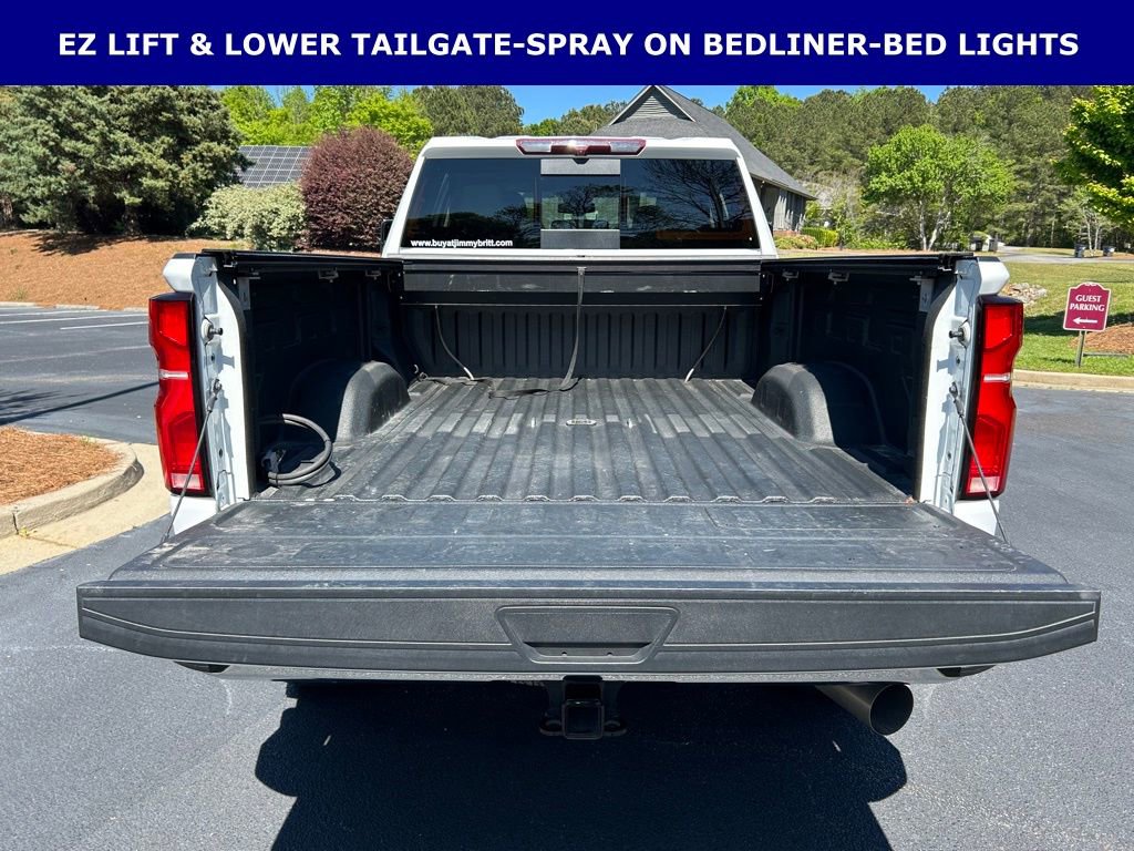 Used 2024 Chevrolet Silverado 3500 LTZ w/ LTZ Convenience Package image 13