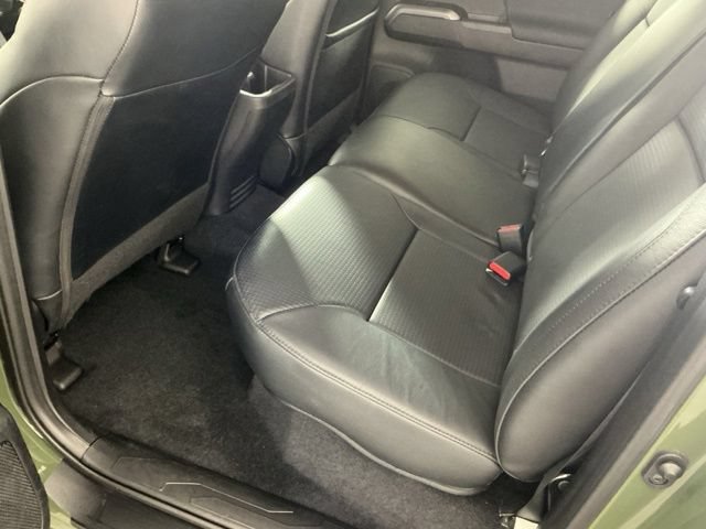 Used 2021 Toyota Tacoma TRD Off-Road w/ TRD Premium Off Road Package AWD/4WD image 10