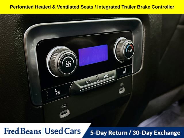 Certified 2024 Chevrolet Suburban Premier w/ Premium Package image 29