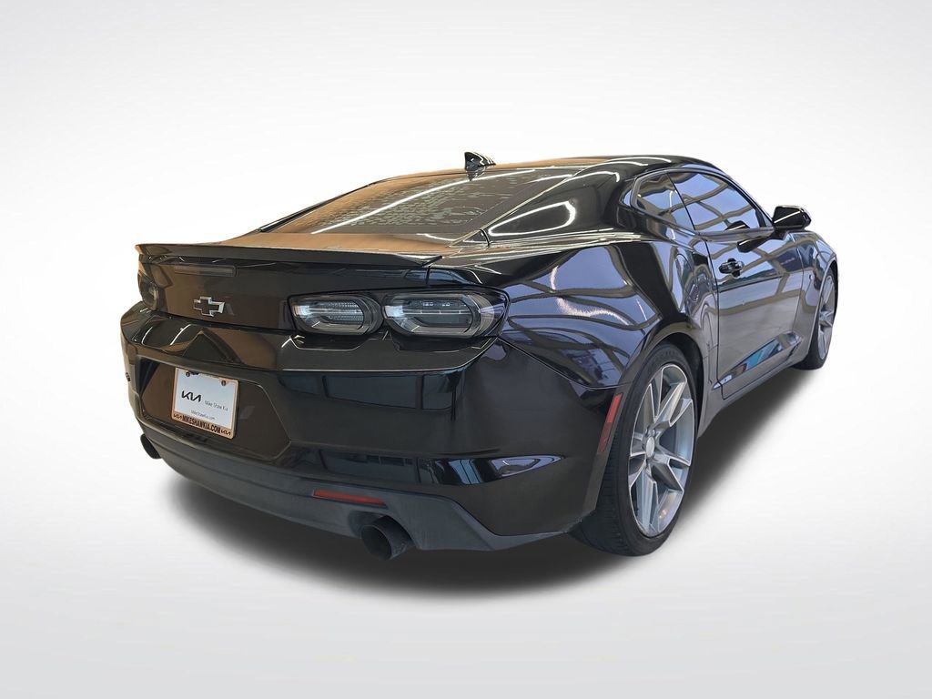 Used 2020 Chevrolet Camaro LT w/ RS Package RWD image 7