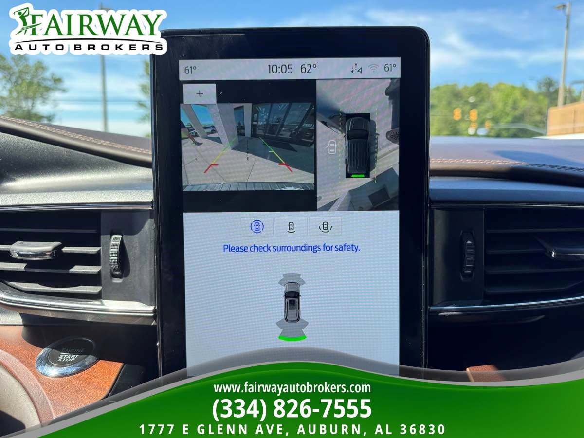 Used 2023 Ford Explorer King Ranch w/ Technology Package AWD/4WD image 24