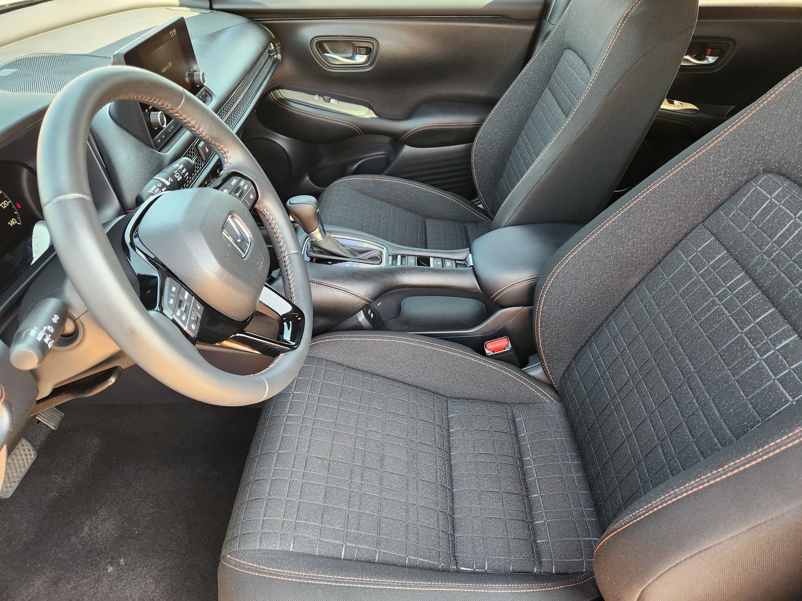 Certified 2024 Honda HR-V Sport image 16