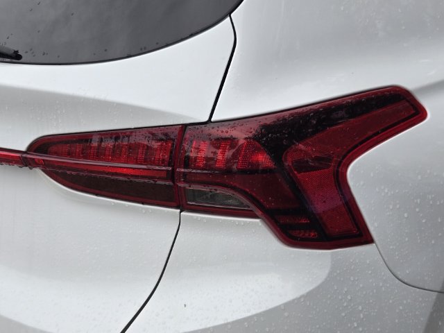 Used 2021 Hyundai Santa Fe SEL FWD image 9