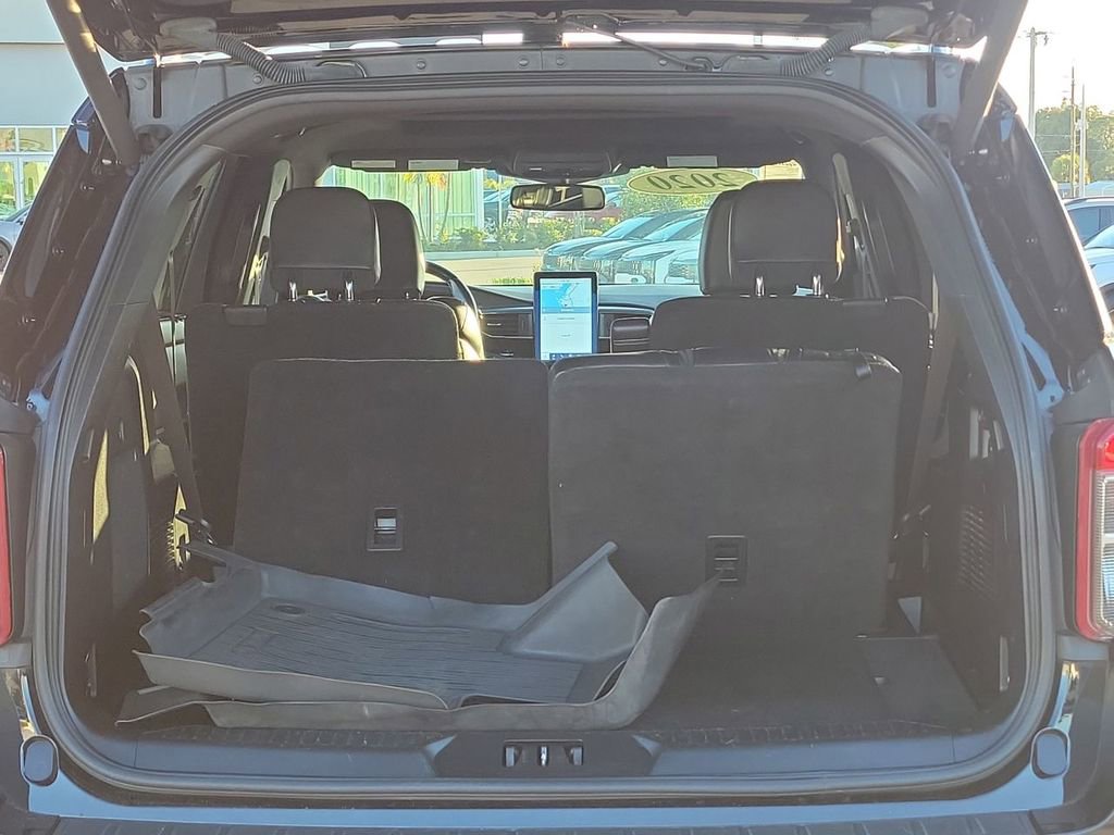 Used 2020 Ford Explorer ST w/ ST Street Pack image 13