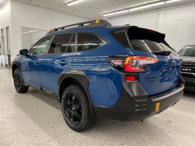 Used 2022 Subaru Outback Wilderness AWD/4WD image 4