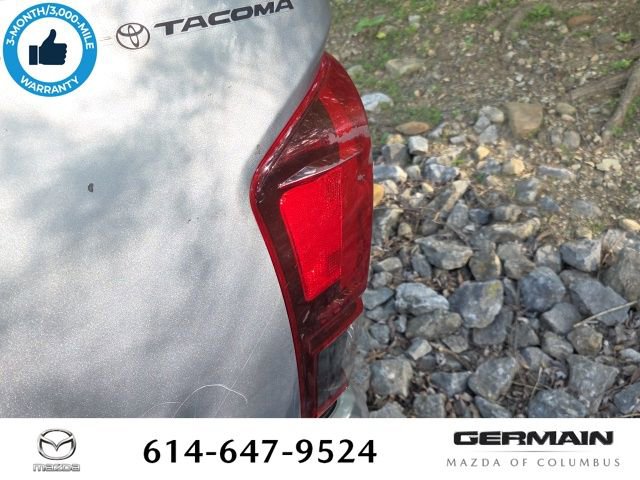 Used 2018 Toyota Tacoma SR w/ SR Convenience Package AWD/4WD image 13