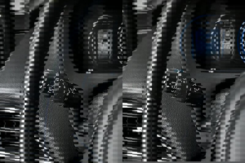 Used 2017 Jaguar F-PACE Prestige image 26