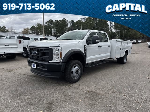 New 2026 Ford F550 4x4 Crew Cab image 1