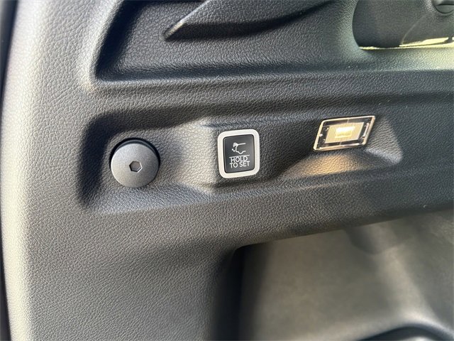 New 2025 Jeep Grand Cherokee L Altitude image 19