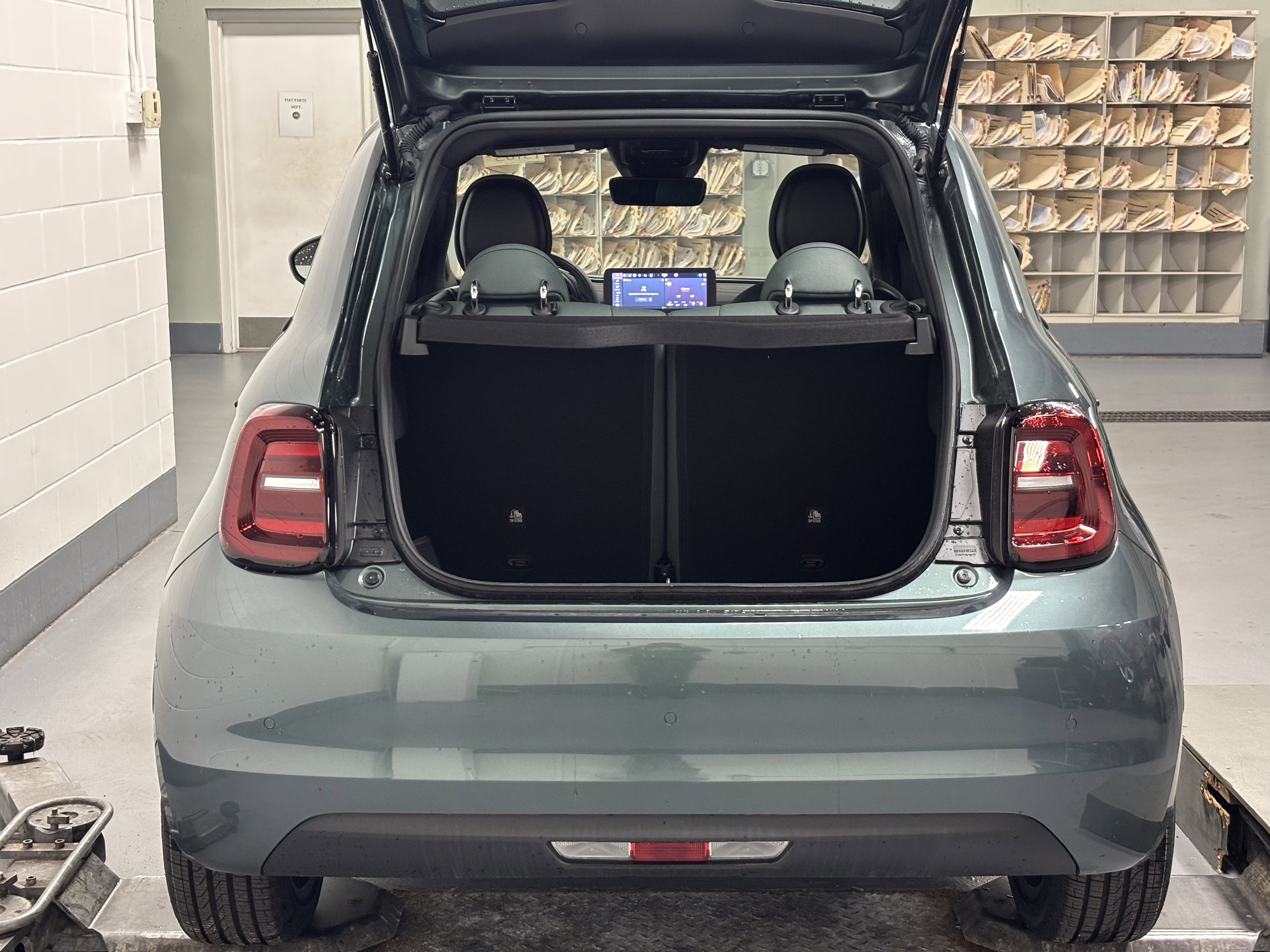 New 2025 FIAT 500 e image 8