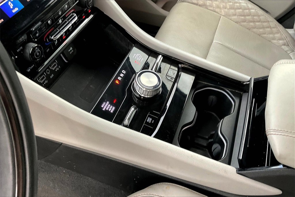 Used 2021 Jeep Grand Cherokee L Summit w/ Luxury Tech Group V image 17