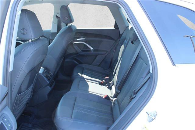 Certified 2025 Audi Q5 Premium w/ Convenience Package AWD/4WD image 30