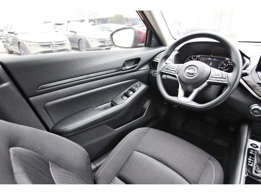 New 2026 Nissan Altima 2.5 SV w/ SV Special Edition Package FWD image 6