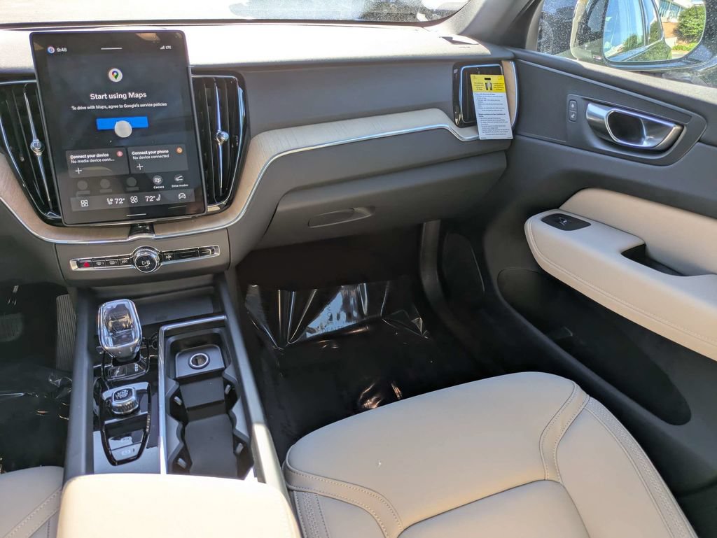 New 2026 Volvo XC60 B5 Plus w/ Protection Package Premier AWD/4WD image 18