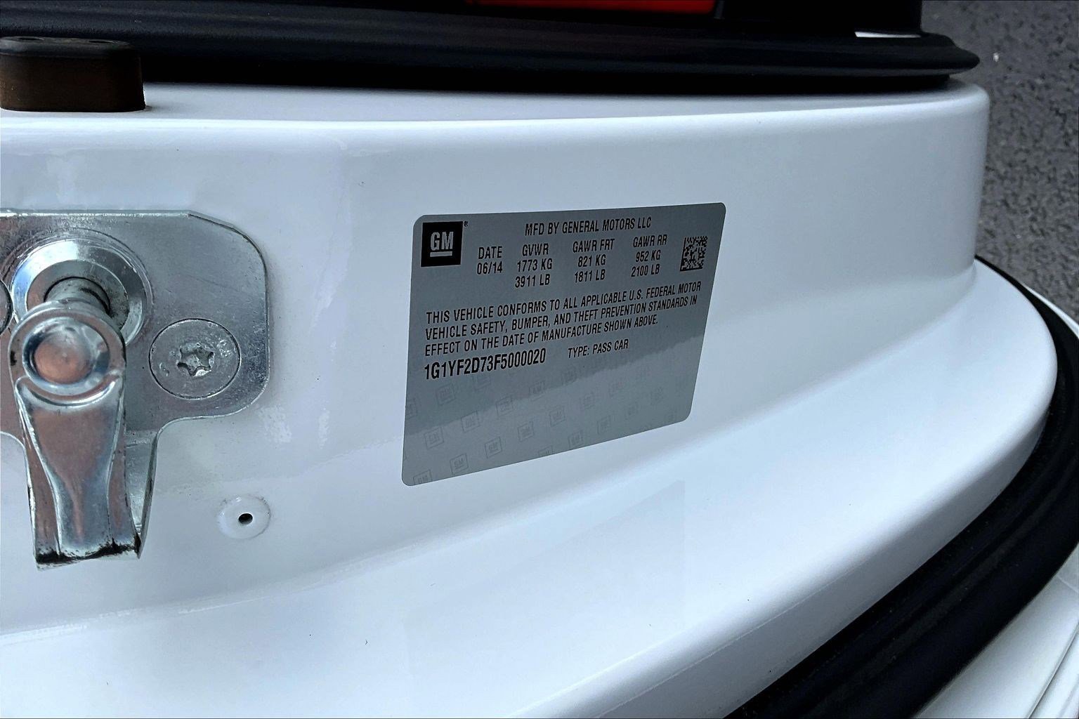 Used 2015 Chevrolet Corvette Stingray Coupe w/ 3LT Preferred Equipment Group image 16