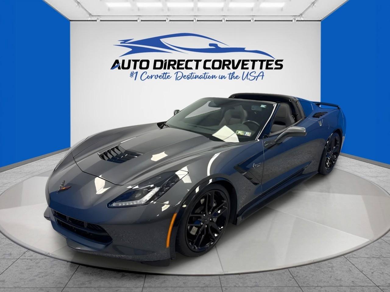 Used 2018 Chevrolet Corvette Stingray Coupe w/ Carbon Flash Badge Package RWD image 1