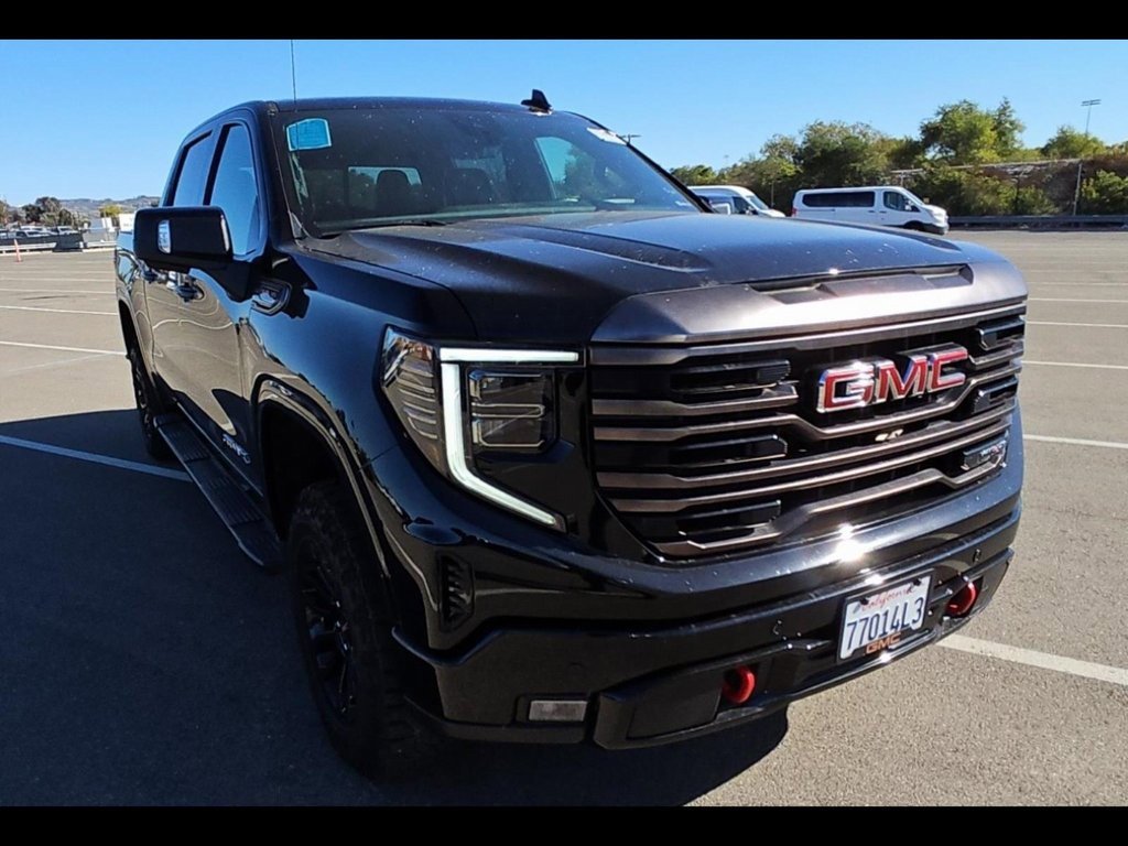 Used 2022 GMC Sierra 1500 AT4X image 6