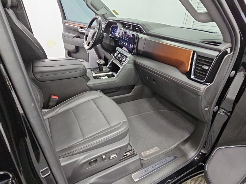 Certified 2023 GMC Sierra 1500 Denali w/ Denali Reserve Package AWD/4WD image 39