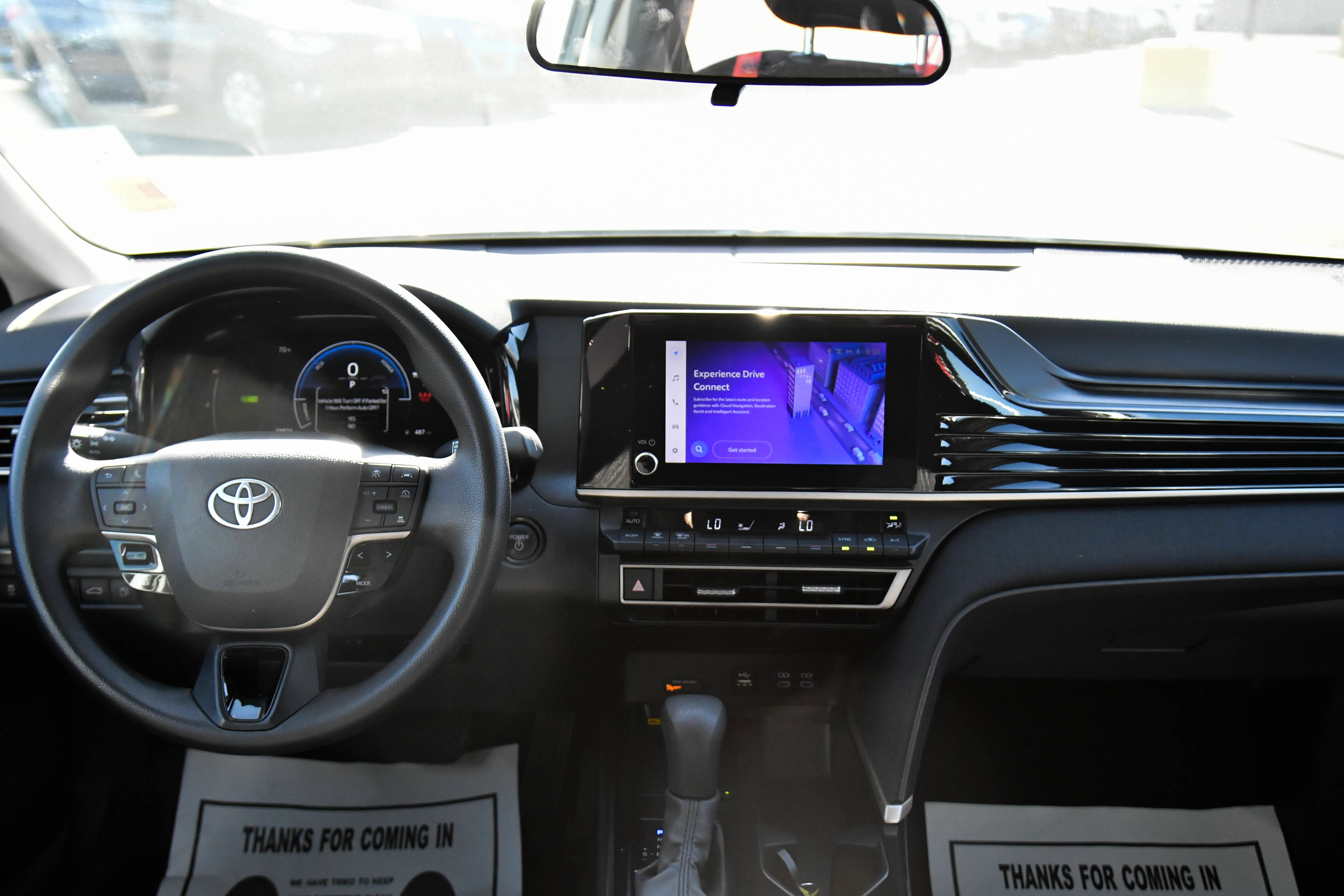 Used 2025 Toyota Camry LE FWD image 39
