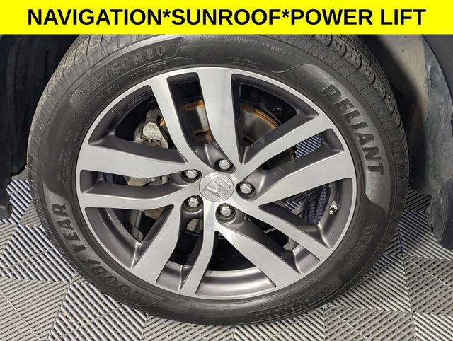 Used 2018 Honda Pilot Touring image 8