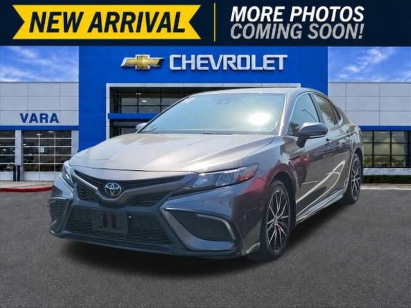 Used 2024 Toyota Camry SE