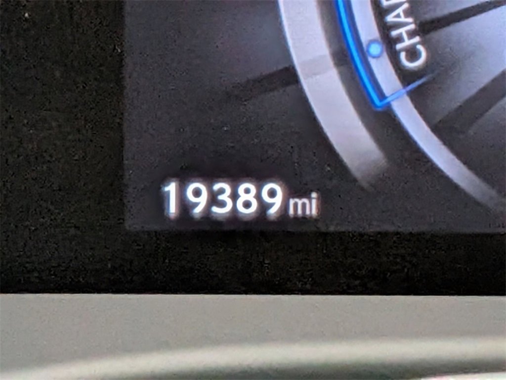 Used 2023 Lexus RZ 450e Premium image 18