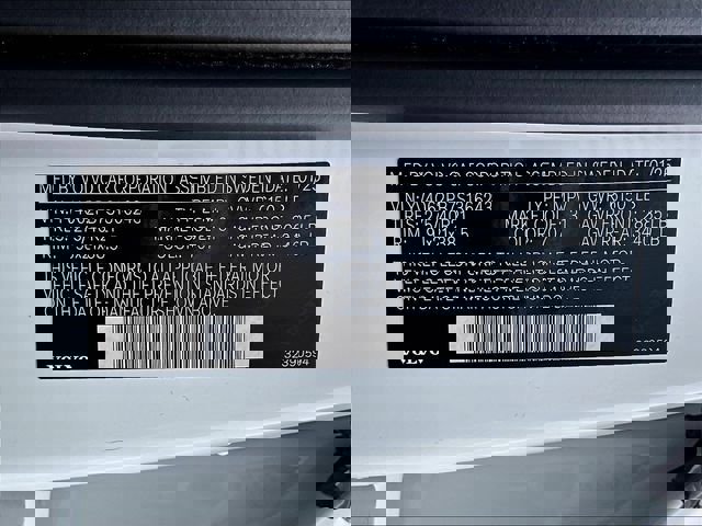 Used 2025 Volvo XC90 B6 Plus image 36