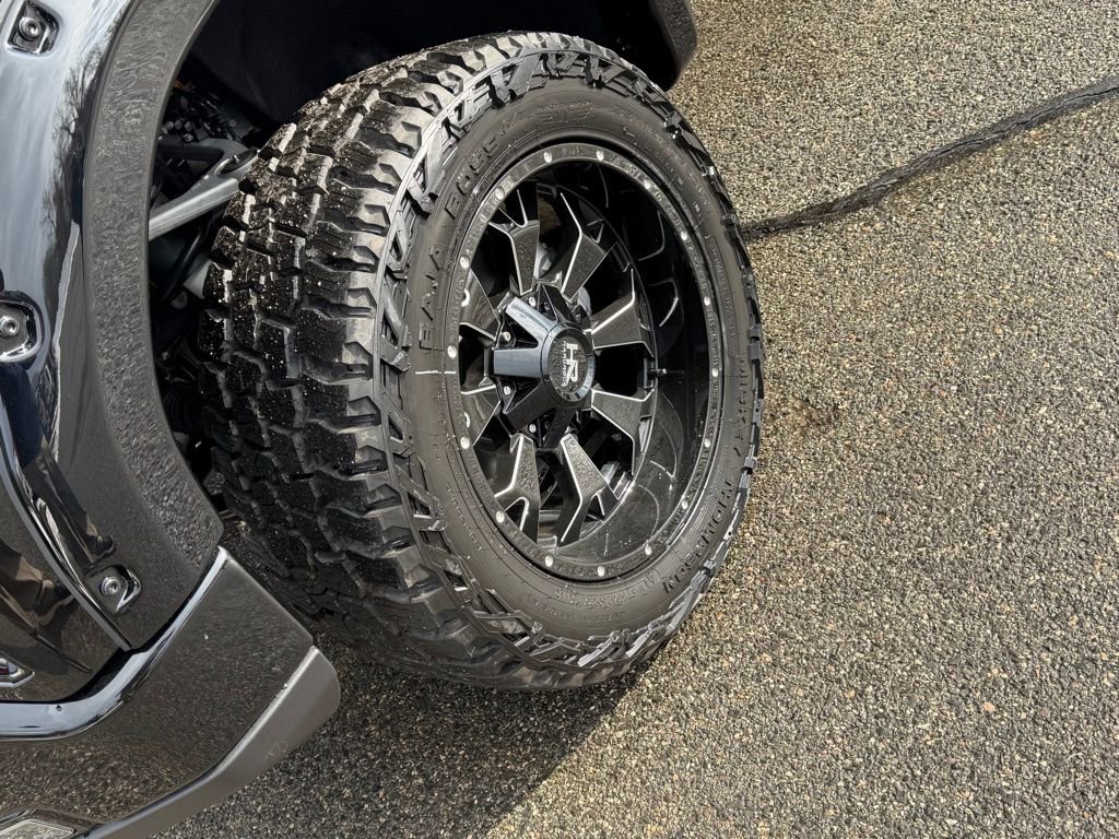 New 2026 GMC Sierra 1500 AT4 w/ Technology Package image 8