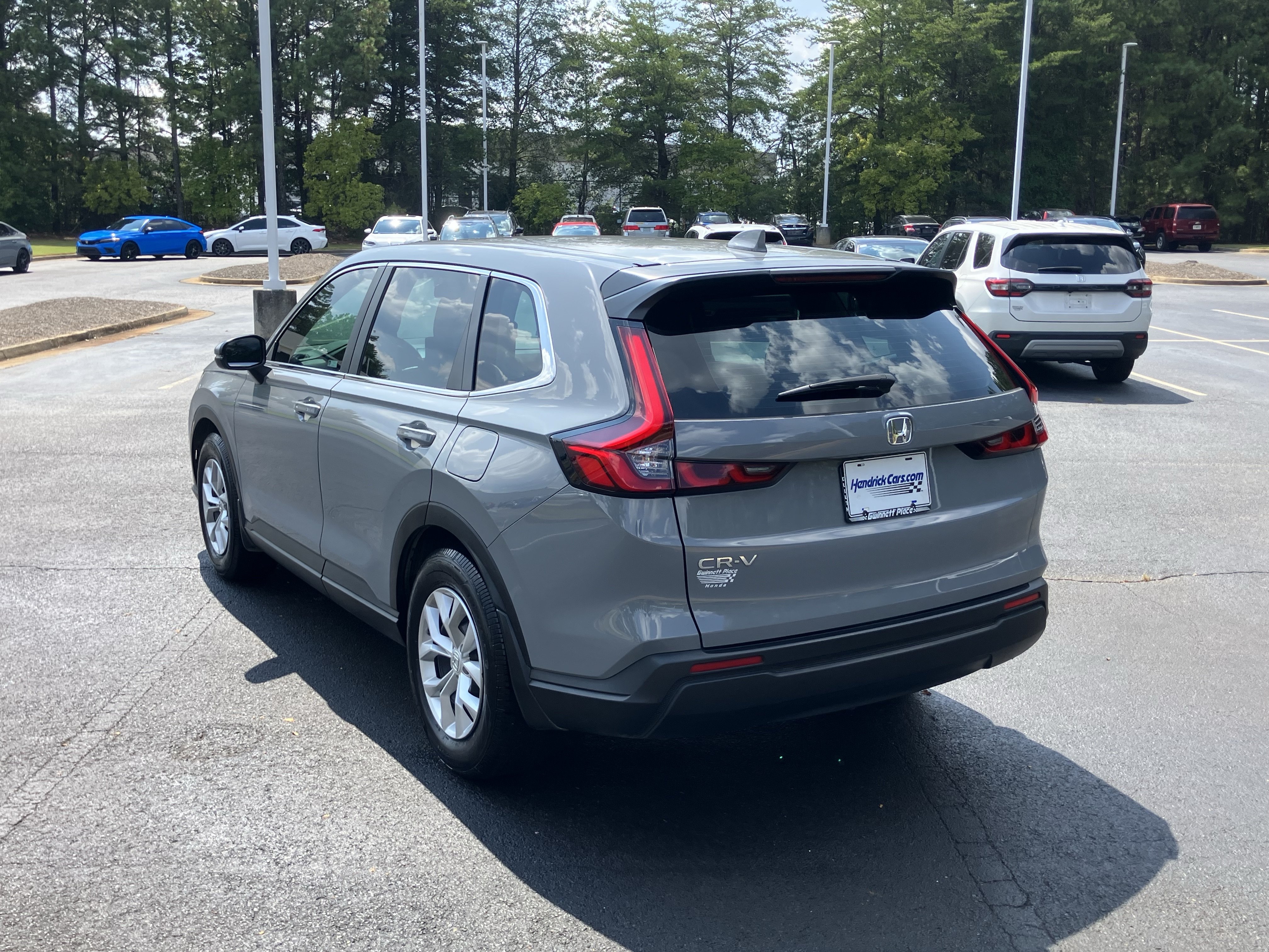 Used 2024 Honda CR-V LX image 8