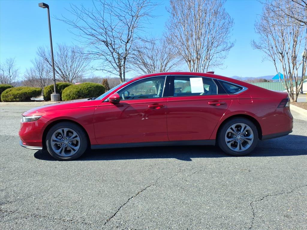 Used 2024 Honda Accord EX image 13