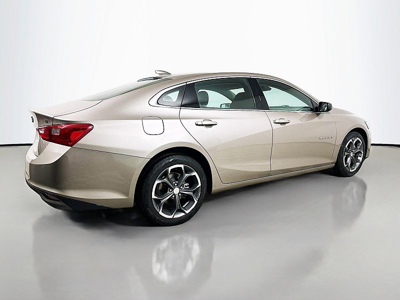 Used 2023 Chevrolet Malibu LT image 7