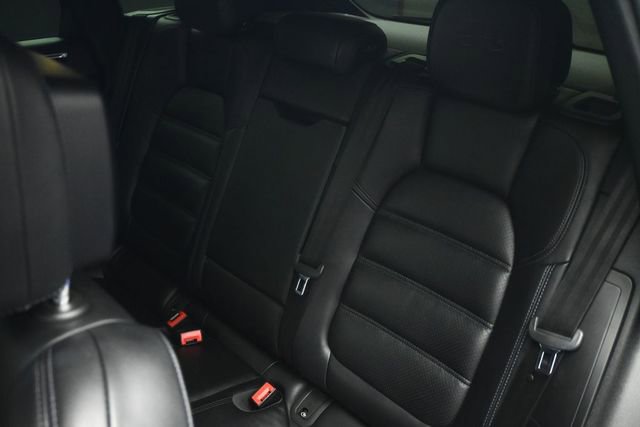 Used 2018 Porsche Macan GTS AWD/4WD image 60