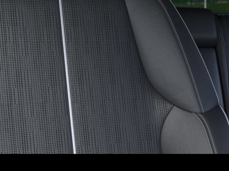 Certified 2026 Cadillac Optiq Luxury 2 w/ LPO, Floor Liner Package AWD/4WD image 22