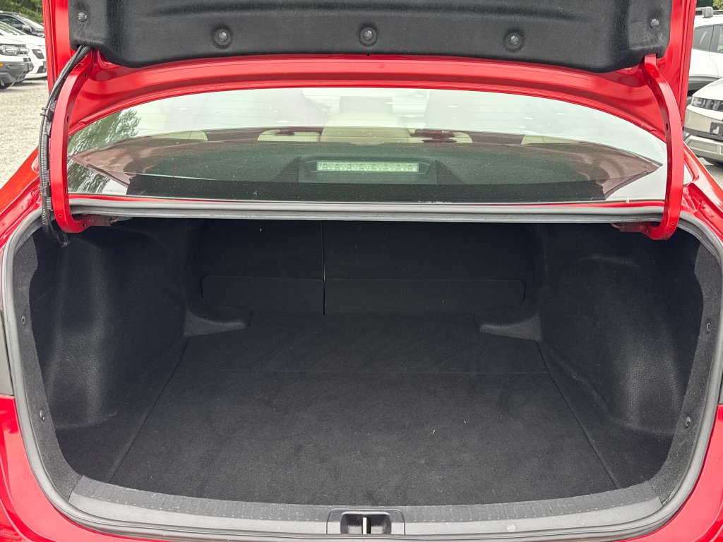Used 2020 Toyota Corolla LE FWD image 12