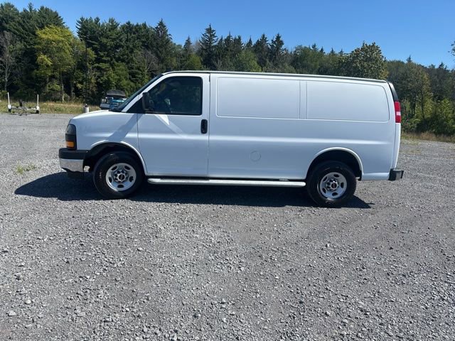 Used 2023 GMC Savana 2500 w/ Driver Convenience Package RWD image 5