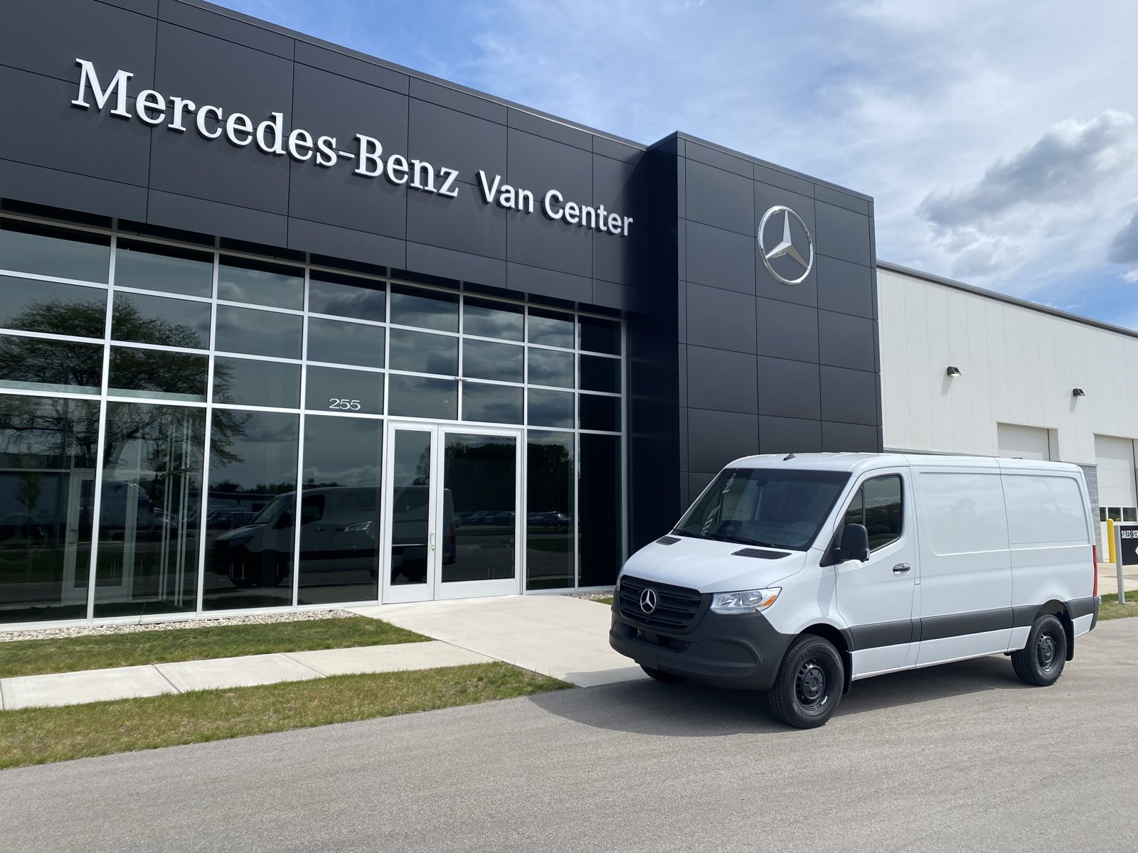 New 2026 Mercedes-Benz Sprinter 2500 image 1